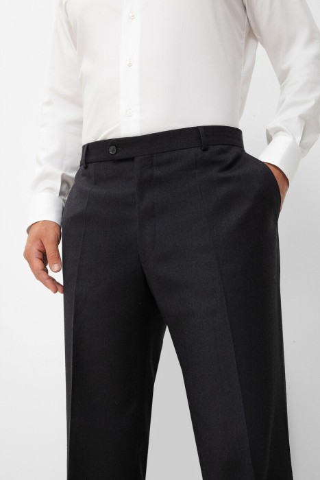 брюки  из америки вид сбоку