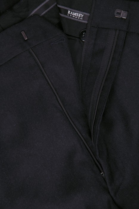 Товар синего цвета с внутренней стороны