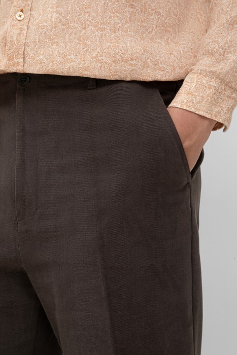 брюки  из америки вид сбоку