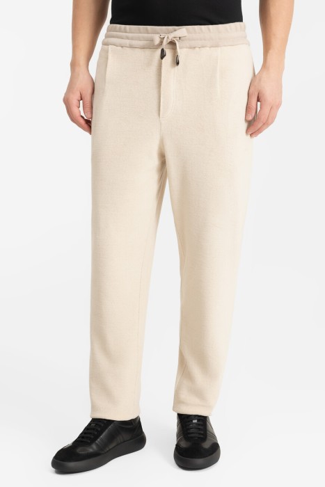 Товар с артикулом UJRH0L OA617 9700 вид сзади