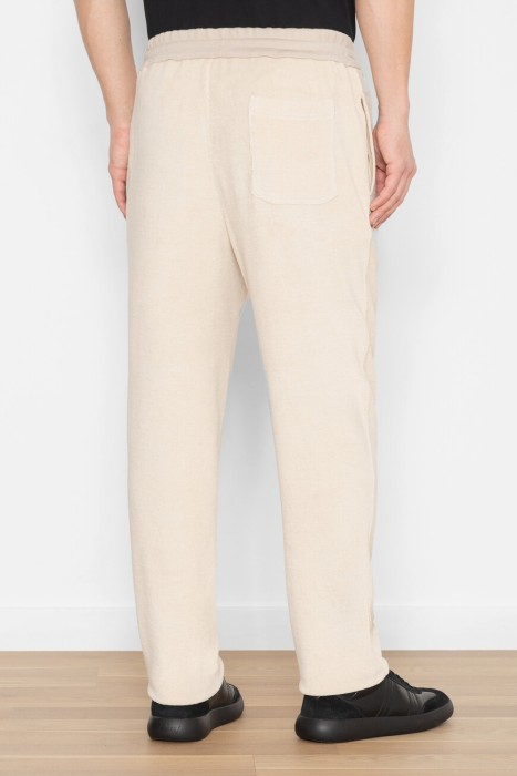 брюки  по цене 164100 руб вид справа