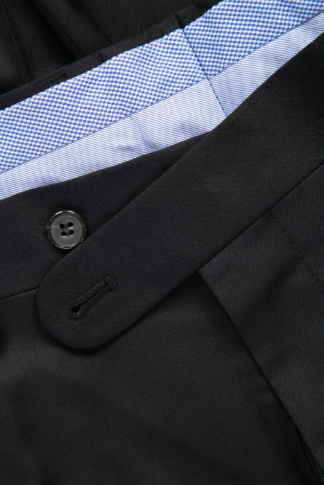 Товар черного цвета с внутренней стороны