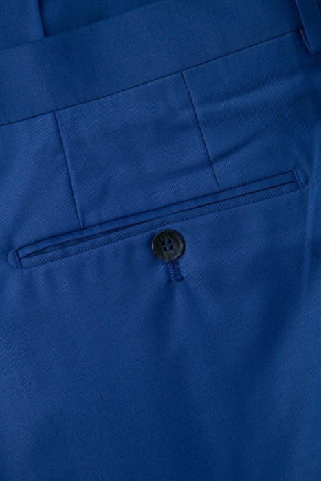 Товар синего цвета с внутренней стороны