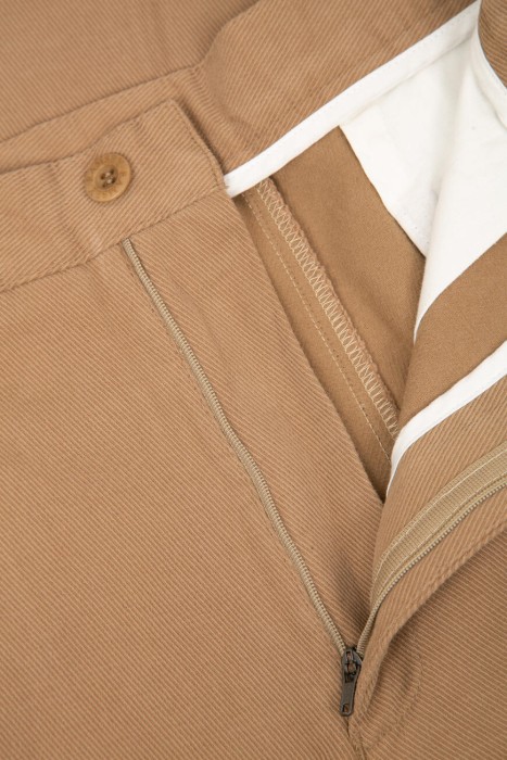 Товар бежевого цвета с внутренней стороны