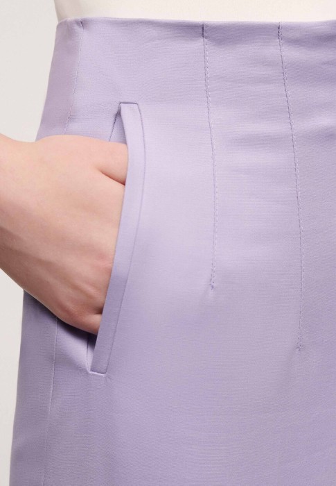 Товар фиолетового цвета с внутренней стороны