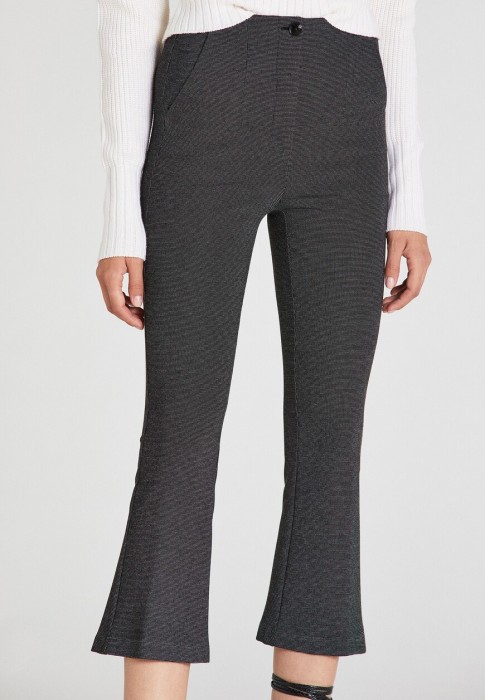 Товар с артикулом 2P1353 A9U4 вид сзади