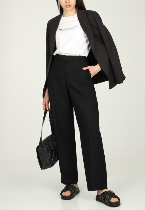 брюки  по цене 60130 руб вид справа