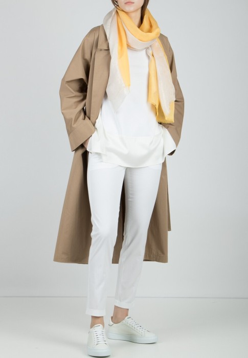 брюки  по цене 26530 руб вид справа