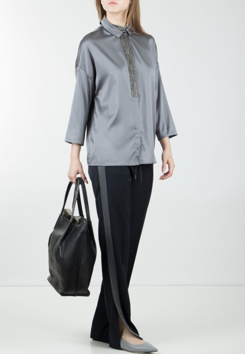 брюки  по цене 48230 руб вид справа