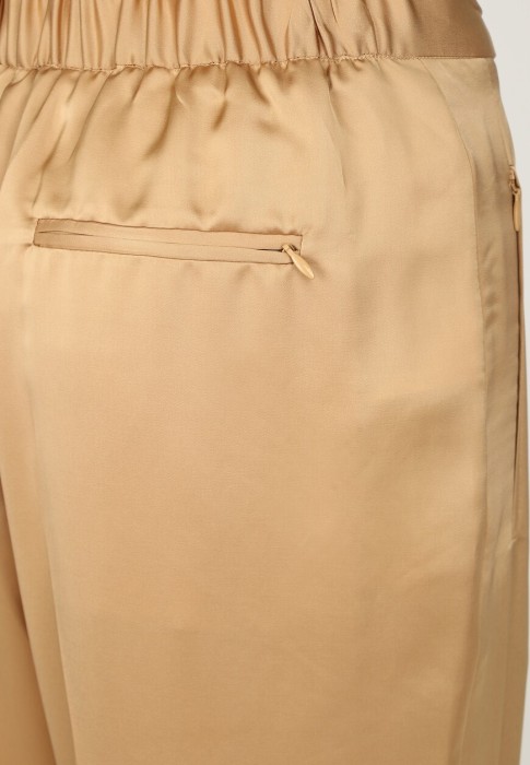 Продукция для женщин фото