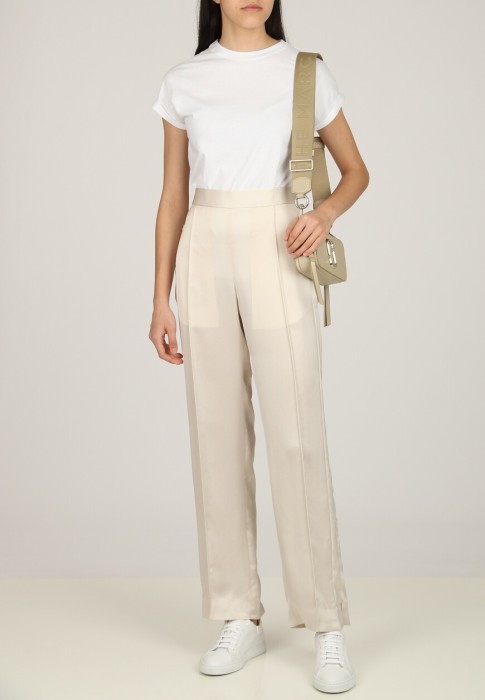 брюки  по цене 38430 руб вид справа