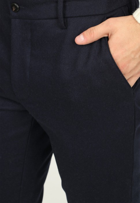 брюки  из проверенных материалов спереди