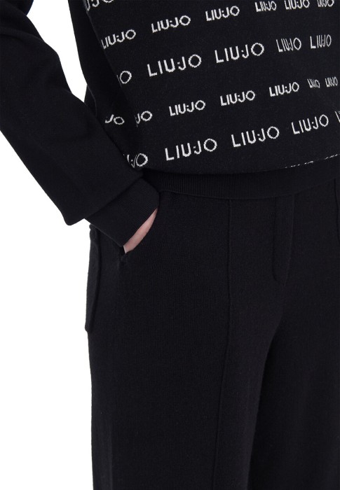 брюки  универсального стиля с лицевой стороны