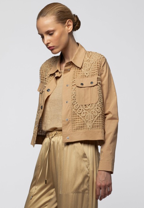 брюки  из проверенных материалов спереди