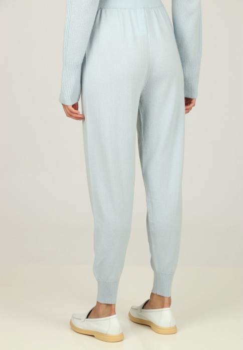 брюки  из германии вид сбоку