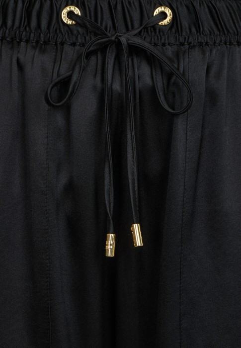 брюки  из проверенных материалов спереди