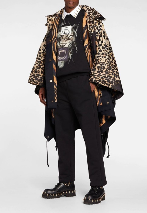 брюки  по цене 30030 руб вид справа