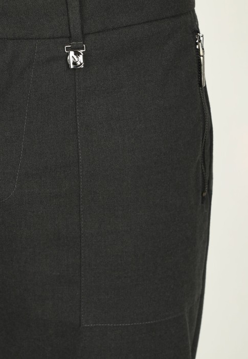 брюки  из проверенных материалов спереди