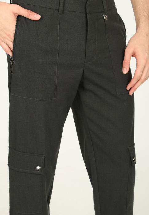 брюки  для взрослого возраста с изнаночной стороны