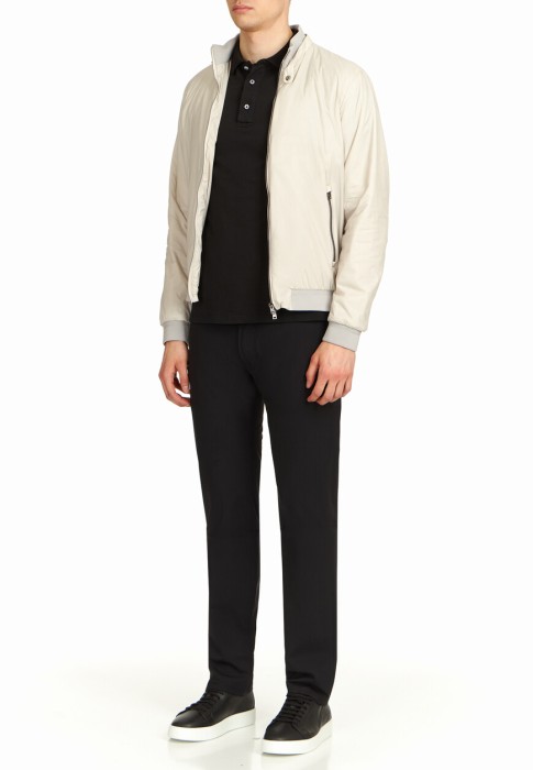 брюки  по цене 47530 руб вид справа