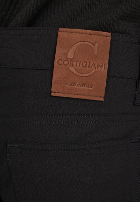 брюки  из проверенных материалов спереди