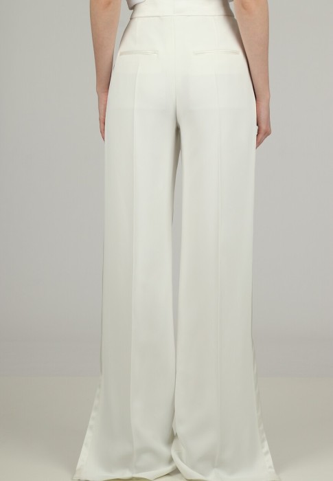 брюки  из италии вид сбоку