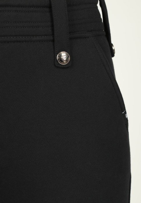 Продукция для женщин фото