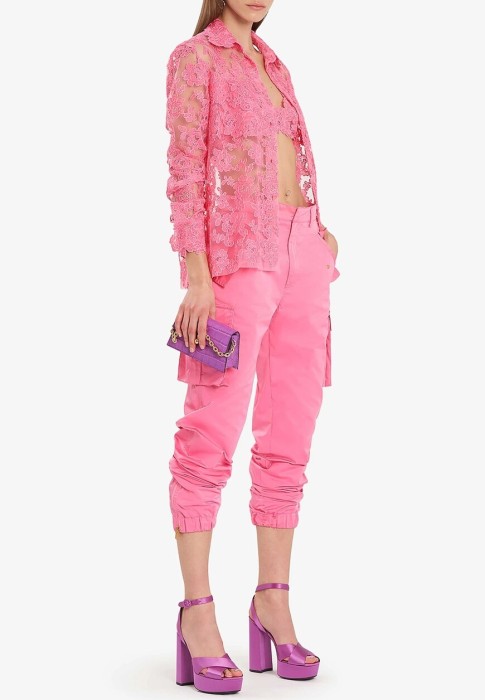 Товар розового цвета с внутренней стороны