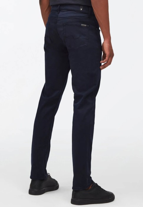 Товар синего цвета с внутренней стороны