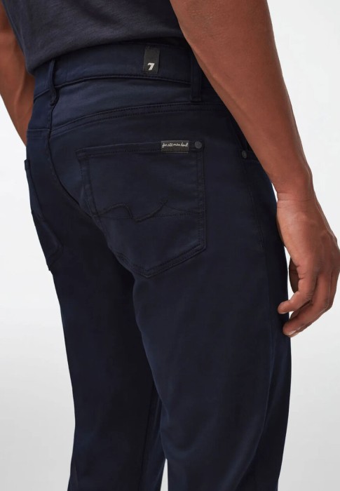 брюки  из проверенных материалов спереди