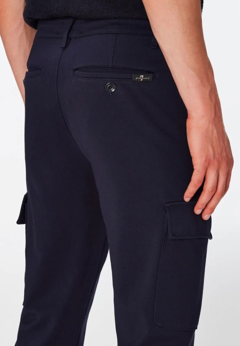 брюки  из проверенных материалов спереди