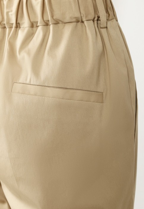 брюки  из проверенных материалов спереди