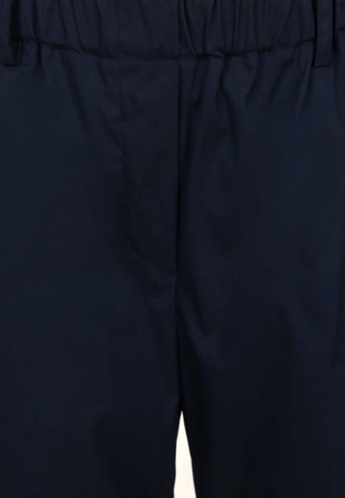 Товар синего цвета с внутренней стороны