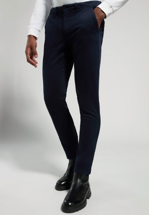 Товар синего цвета с внутренней стороны