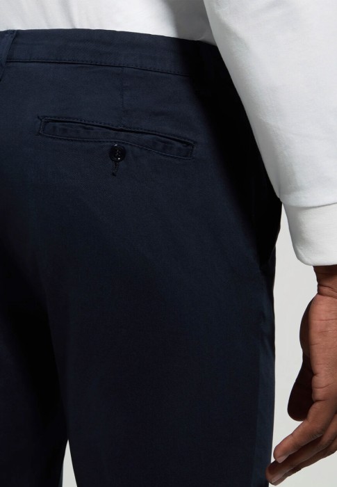 брюки  из проверенных материалов спереди