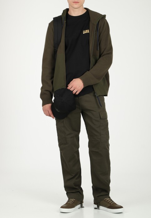 Товар зеленого цвета с внутренней стороны