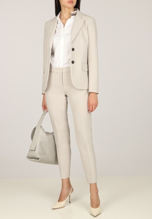 брюки  по цене 22330 руб вид справа