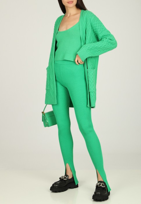 брюки  по цене 30730 руб вид справа