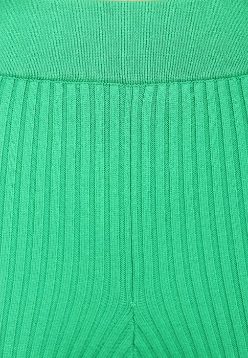 Продукция для женщин фото