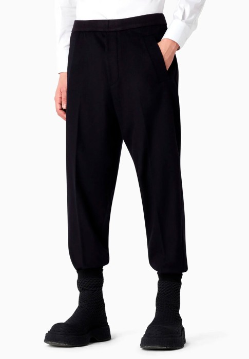 брюки  из проверенных материалов спереди