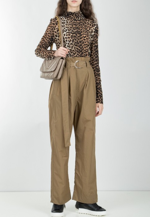 брюки  по цене 10430 руб вид справа