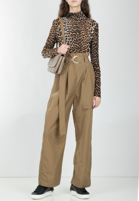 брюки  из америки вид сбоку