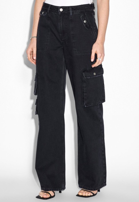 брюки  из австралии вид сбоку