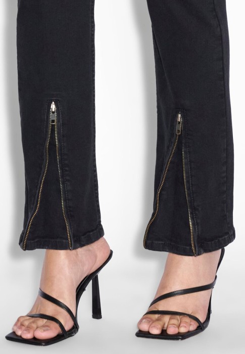 брюки  из проверенных материалов спереди