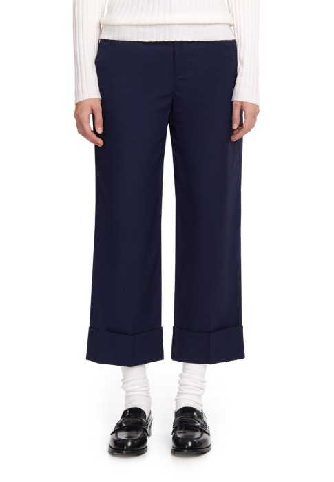 брюки  из проверенных материалов спереди