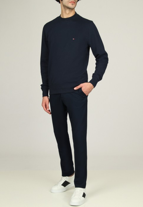 брюки  от бренда tommy hilfiger вид слева