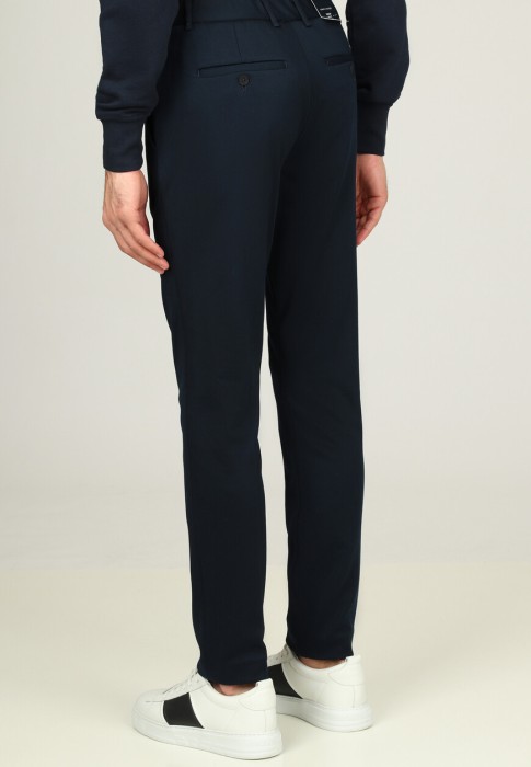 брюки  из америки вид сбоку