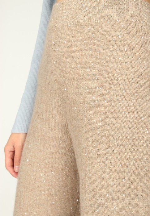 брюки  из проверенных материалов спереди