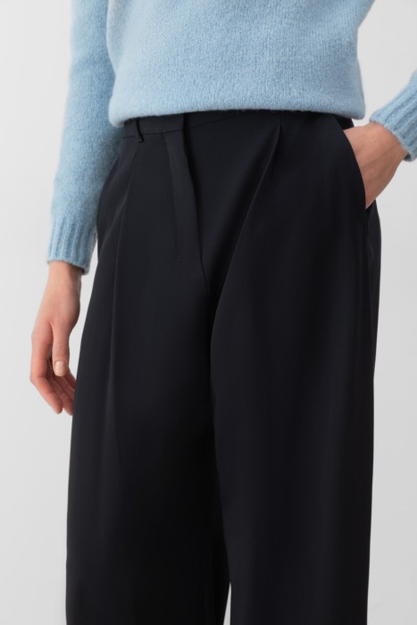 брюки  из италии вид сбоку