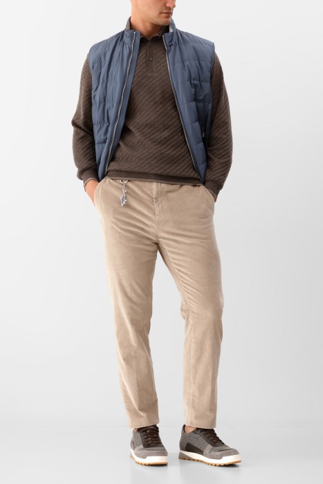 брюки  из хлопка спереди